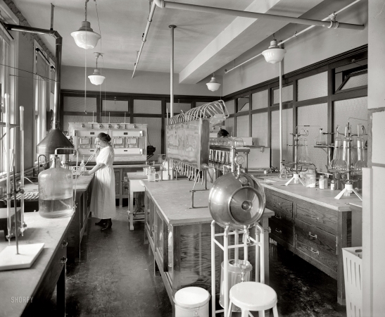 Photo showing: Cooking Lab -- Washington, D.C., circa 1922. Mrs. M.M. Brooke, chemist in charge of the Corby Baking Company laboratory.