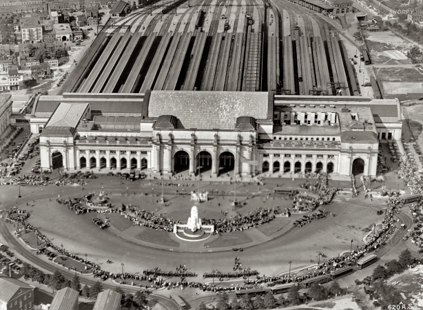Photo showing: Union Station from the Air -- Washington, D.C., circa 1919.