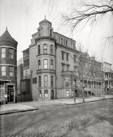 Photo showing: American Gothic: 1923 -- Washington, D.C. Sherman house, 300 block Third Street N.W.