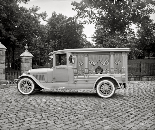 Photo showing: The Ford in Your Future -- Washington, D.C., circa 1924. Ford Motor Co. -- Hanlon Lincoln hearse.