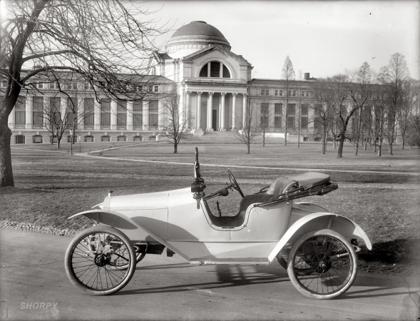 Photo showing: Bargain Wheels: 1915 -- At the Smithsonian Museum of Natural History, an Argo, The car you've hoped for, at a price you never expected ($295).