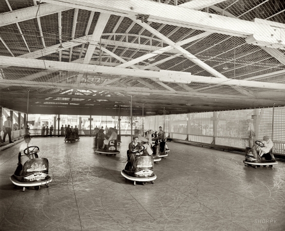 Photo showing: Bumper Cars -- Bumper cars at the Glen Echo amusement park in Montgomery County, Maryland, circa 1928.