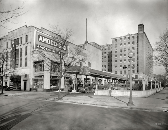 Photo showing: L Street Garage -- Washington, D.C., circa 1928. Washington Accessories store, L Street N.W.