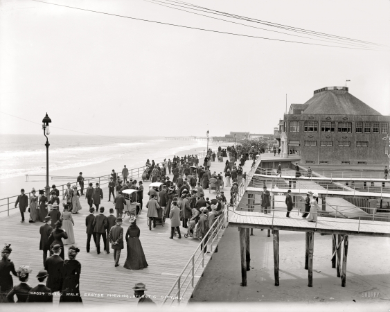 Photo showing: Atlantic City Easter -- Boardwalk, Easter morning, circa 1900.