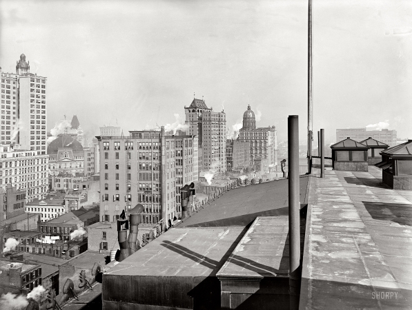 Photo showing: Manhattan Skyline 1.0 -- Manhattan circa 1900. New York's business district from Woodbridge Building.