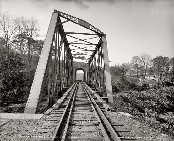 Photo showing: Lackawanna Bridge -- Near Far Hills, New Jersey circa 1900.