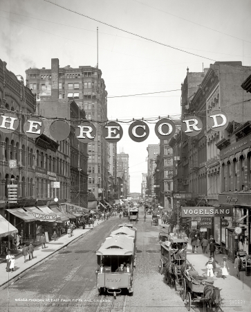 Photo showing: That Toddlin Town -- September 1, 1900. Chicago, Illinois. Madison Street east from Fifth Avenue.