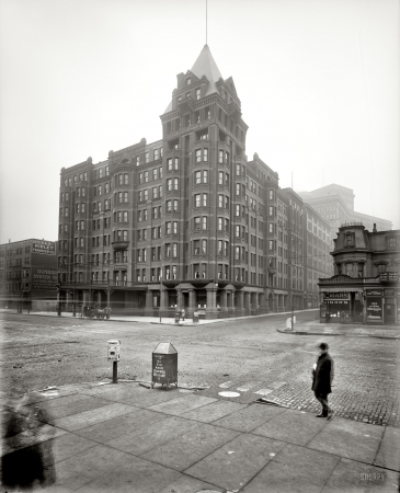 Photo showing: Hotel Hollenden -- Cleveland, Ohio, circa 1900. Hotel Hollenden.