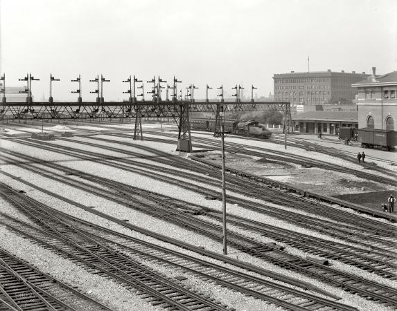 Photo showing: The Switch Yards -- Union Station, Washington, D.C., circa 1906-1910.