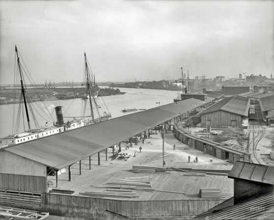 Photo showing: Down the River -- Savannah, Georgia circa 1906. Down the river.