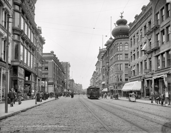 Photo showing: Springfield, Massachusetts -- Main Street, circa 1905.