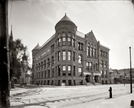 Photo showing: Minneapolis Public Library -- Minneapolis circa 1900-1906. Romanesque Revival building designed by Long and Kees, 1884.