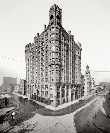 Photo showing: Minneapolis Corner -- Northwestern Guaranty Loan Building, circa 1905.