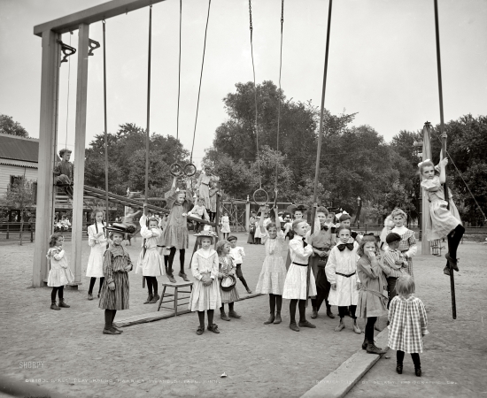 Photo showing: Island Swingers -- St. Paul, Minnesota, circa 1905. Girls' playground, Harriet Island.