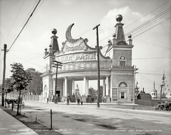 Photo showing: Luna Entrance -- Entrance to Luna Park, Pittsburgh, circa 1905.