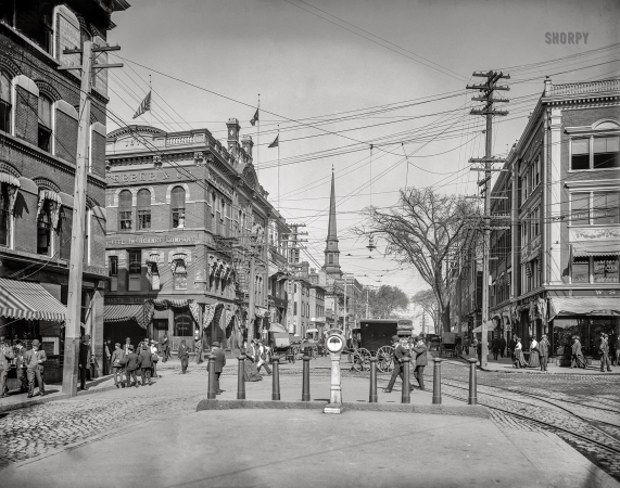 Photo showing: Town House Square -- Salem, Massachusetts, 1906. Town House Square at Washington and Essex Streets.