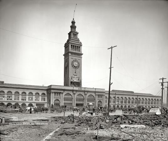 Photo showing: Ferry Building -- San Francisco, 1906. Aftermath of the earthquake and fire.