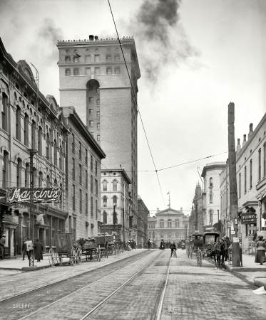 Photo showing: Madison Avenue -- In Memphis, Tennessee, circa 1906.