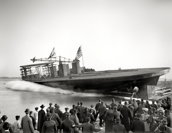 Photo showing: Splashdown: 1904 -- Ecorse, Michigan. Steamer Detroit, Michigan Central Transfer. The launch.