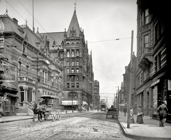 Photo showing: Elm Street. -- Cincinnati, Ohio, circa 1905.