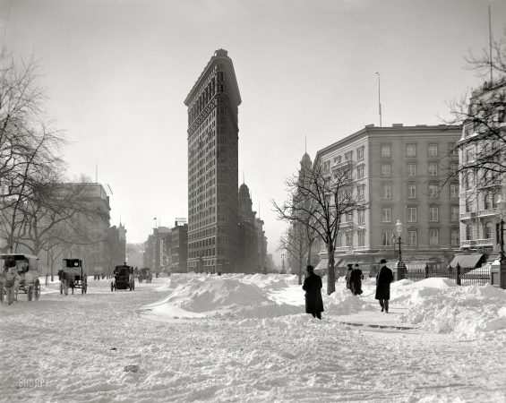 Photo showing: Flatiron Snow Field -- New York circa 1905.