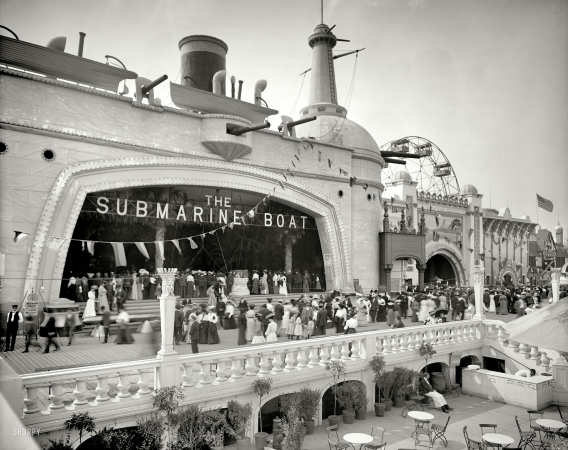 Photo showing: The Submarine Boat -- Coney Island circa 1904.