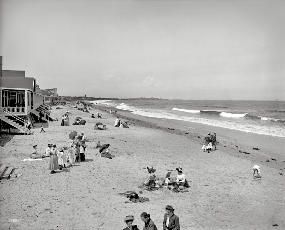 Photo showing: Nantasket Beach: 1905 -- Surf bathers, Nantasket Beach, Massachusetts.
