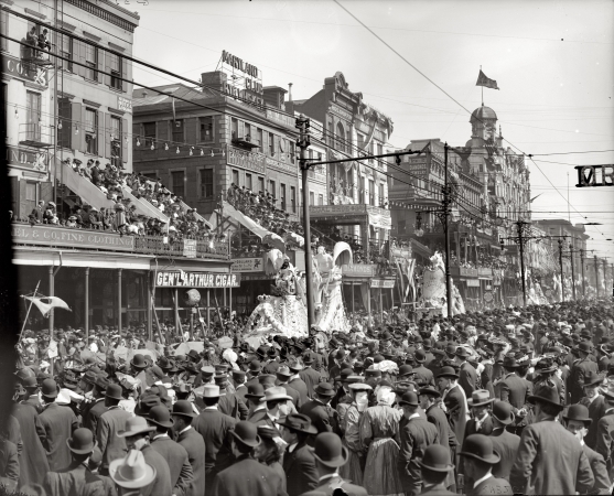 Photo showing: Mardi Gras -- New Orleans, circa 1900-1910. The Red Pageant.