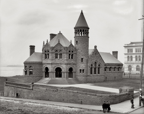 Photo showing: Literary Landmark -- Memphis, Tennessee, circa 1906. The Cossitt Library at Front and Monroe on the banks of the Mississippi.