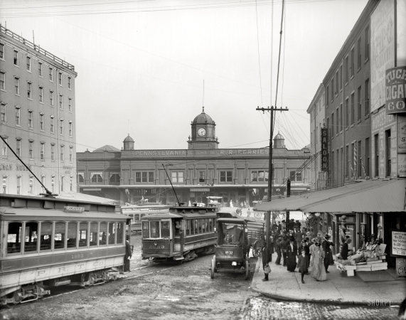 Photo showing: Pennsylvania RR Ferry Terminal -- Market Street, Philadelphia circa 1905. 