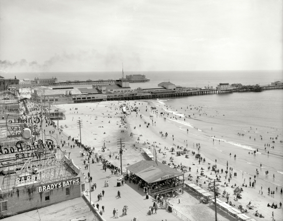 Photo showing: High Over Atlantic City -- Beach and Boardwalk, Atlantic City, circa 1906.