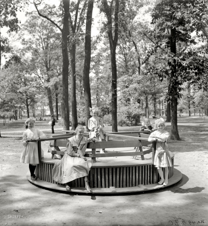 Photo showing: Motown Merry-Go-Round -- Detroit, Michigan, circa 1900. Merry-go-round in Clark Park.