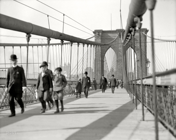 Photo showing: Crossings -- New York circa 1908. Brooklyn Bridge.