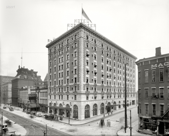 Photo showing: Hotel Rochester -- Main Street and Plymouth Avenue, Rochester, New York, circa 1908.