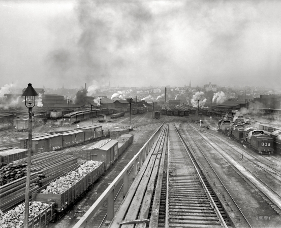 Photo showing: Scranton Yards -- Scranton, Pennsylvania, circa 1900. Delaware, Lackawanna, and Western Railroad yards.