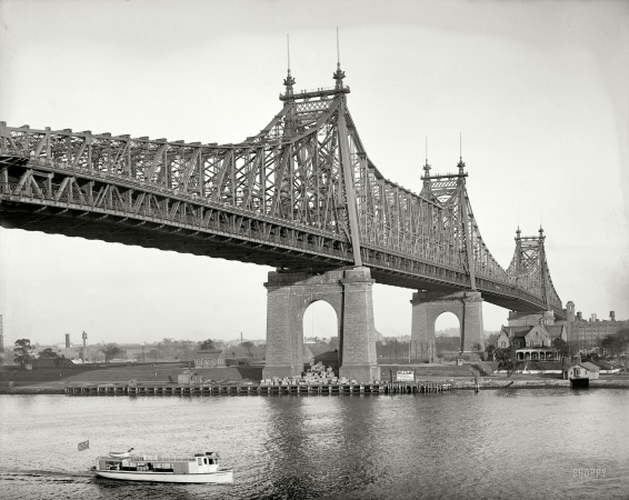 Photo showing: Queensboro Bridge -- East River & Blackwell's Island Bridge, a.k.a. the Queensboro or 59th St. Bridge, New York circa 1909.
