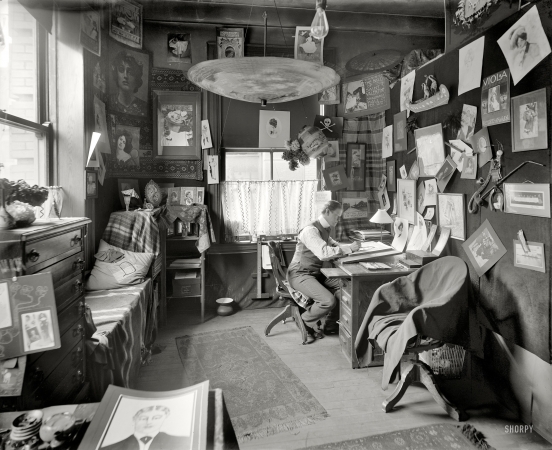 Photo showing: The Artist in His Studio -- Detroit, Michigan, circa 1902. Artist for Richmond & Backus, printers and binders.