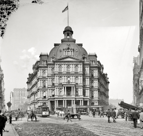 Photo showing: City Hall Post Office -- Architect Arthur Mullett's Monstrosity, New York circa 1905.