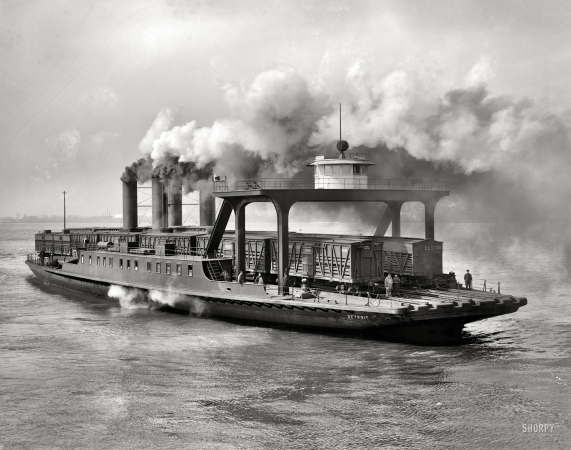 Photo showing: Detroit River Transfer -- Transfer steamer Detroit, circa 1905.