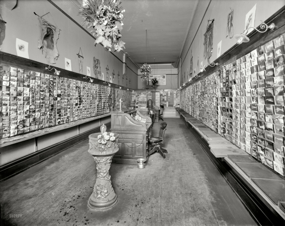 Photo showing: Postcards Aplenty -- Circa 1910. Cincinnati Arcade. James K. Stewart's post card shop.