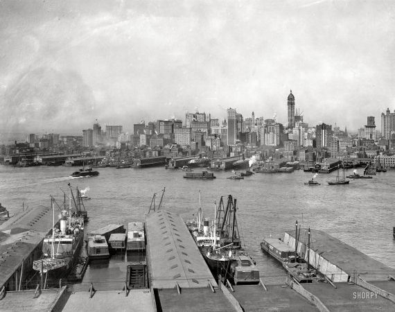 Photo showing: The Heart of New York: 1907 -- Manhattan skyline from Brooklyn.