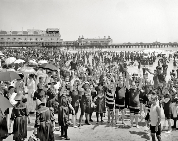 Photo showing: Greetings from Atlantic City -- Circa 1910.