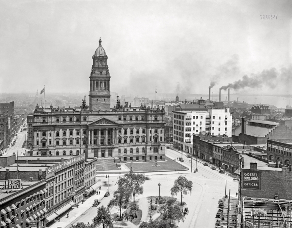 Photo showing: Wayneworld -- Detroit circa 1912. Wayne County Building and Cadillac Square.