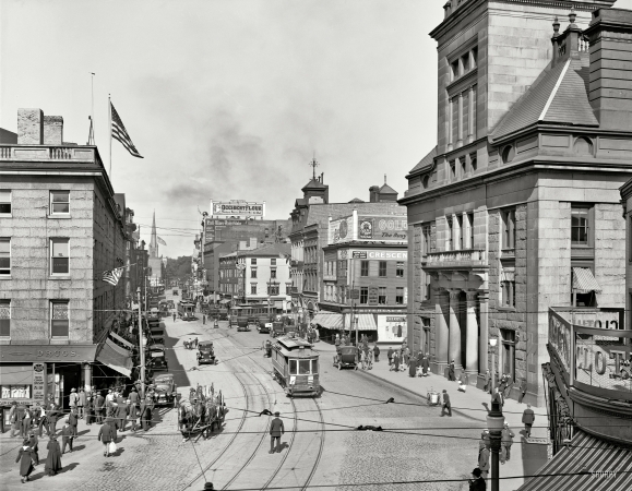 Photo showing: Fall River Main Street -- Fall River, Massachusetts, circa 1920.