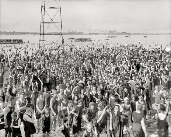 Photo showing: Swim Teem -- Detroit, Michigan circa 1917. Bathing beach at Belle Isle Park.