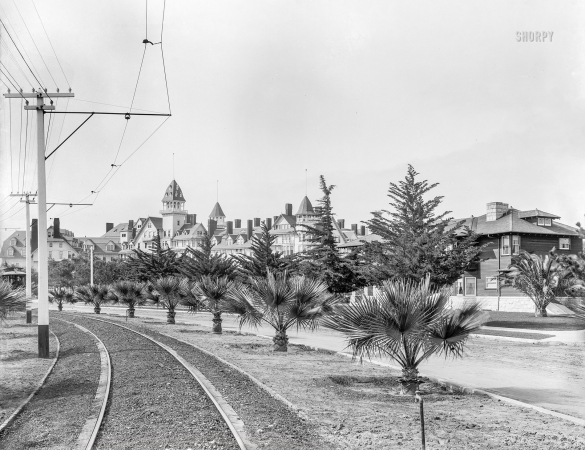Photo showing: Hotel Del -- Coronado Beach, California, circa 1900. Hotel del Coronado.