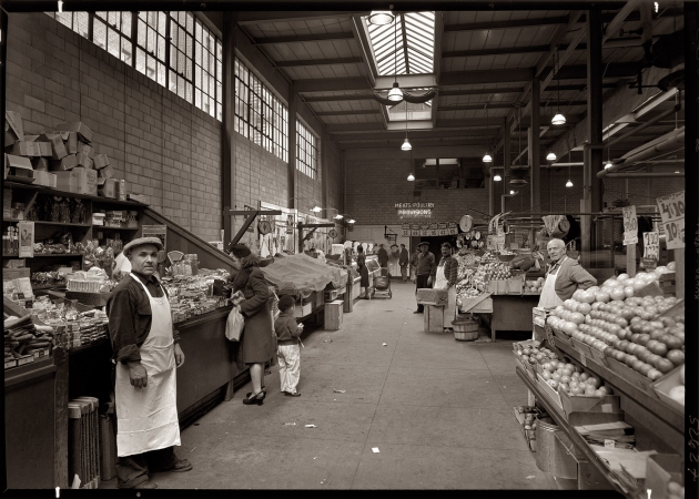 Photo showing: New York Public Market -- March 22, 1948. The New York City Public Market.