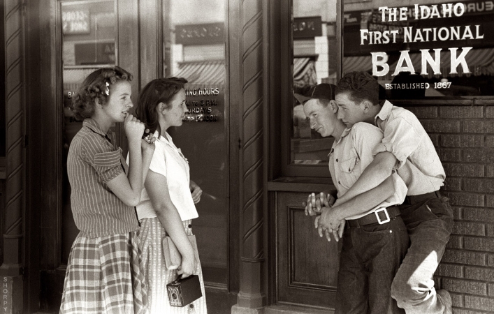 Photo showing: Double Date -- July 1941. Boys and girls. Caldwell, Idaho.