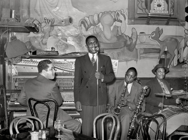 Photo showing: Cafe Society -- April 1941, Tavern on the South Side of Chicago, Illinois.