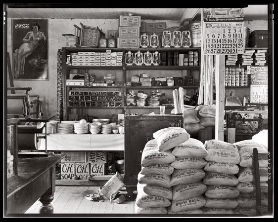 Photo showing: O.K. Soap -- Moundville, Alabama, 1936. Interior of general store.